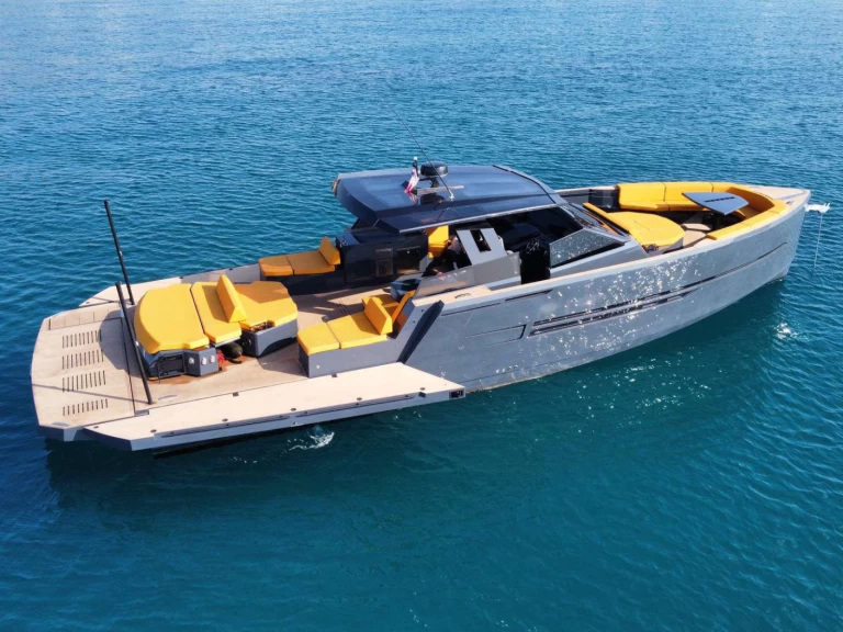 Uthyrning Motorbåt  OKEAN med en båtlicens 