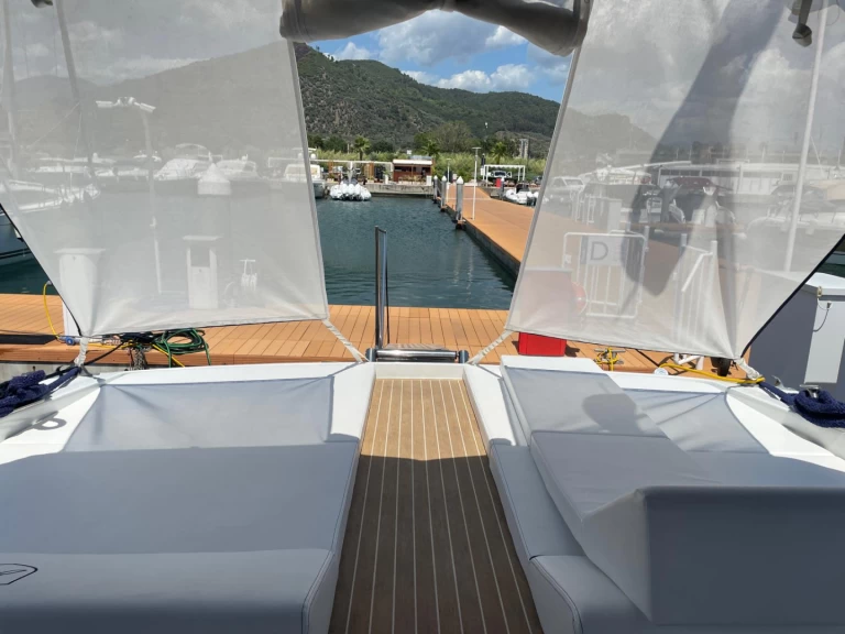 Hyra Motorbåt  med eller utan skeppare Rizzardi Salerno 