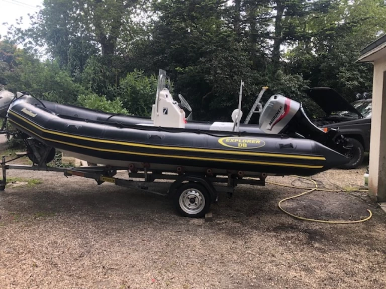 Båtuthyrning Bombard Explorer 550 SP i Saint-Évarzec på Samboat 