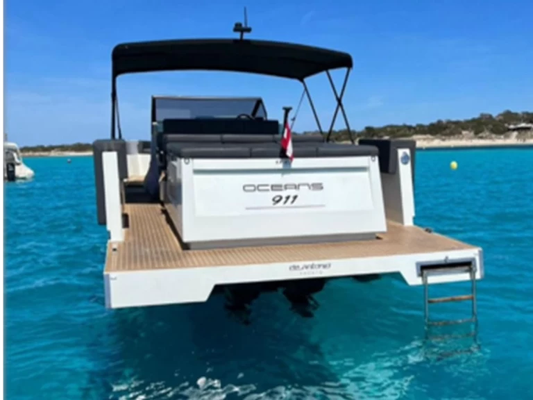 Uthyrning Ibiza Town - DE ANTONIO Yachts 33 av Samboat 