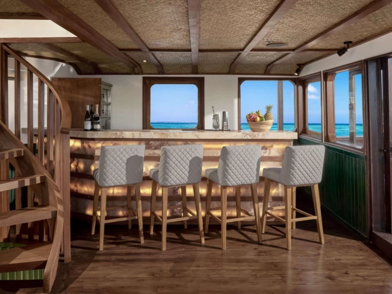 Yacht charter Sorong billig Samsara Samudra