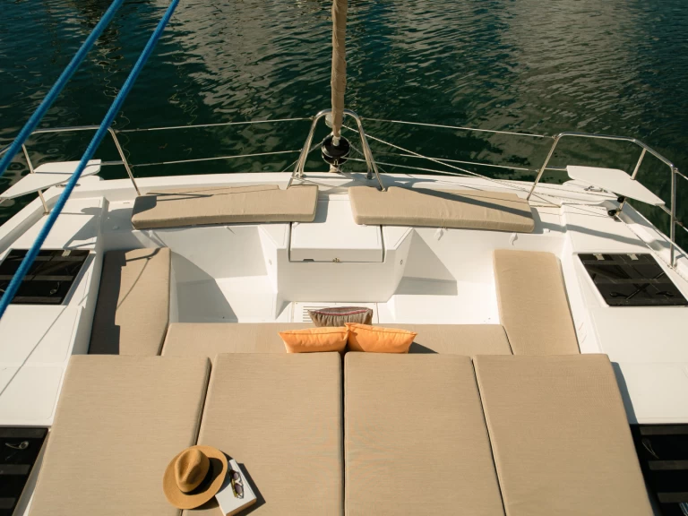 Uthyrning Katamaran  Bali med en båtlicens 