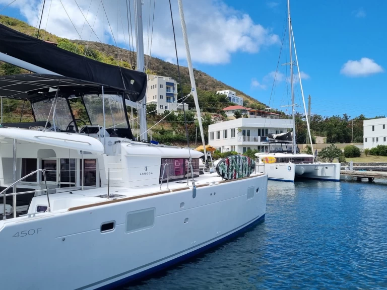 Yacht charter Parham Town billig Lagoon 450