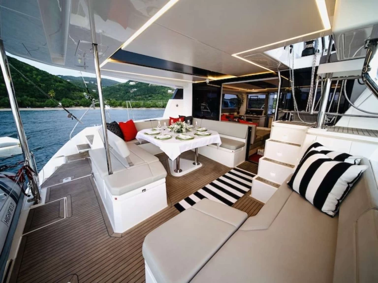 Hyr en Leopard SEA DOG Brittiska Jungfruöarna 