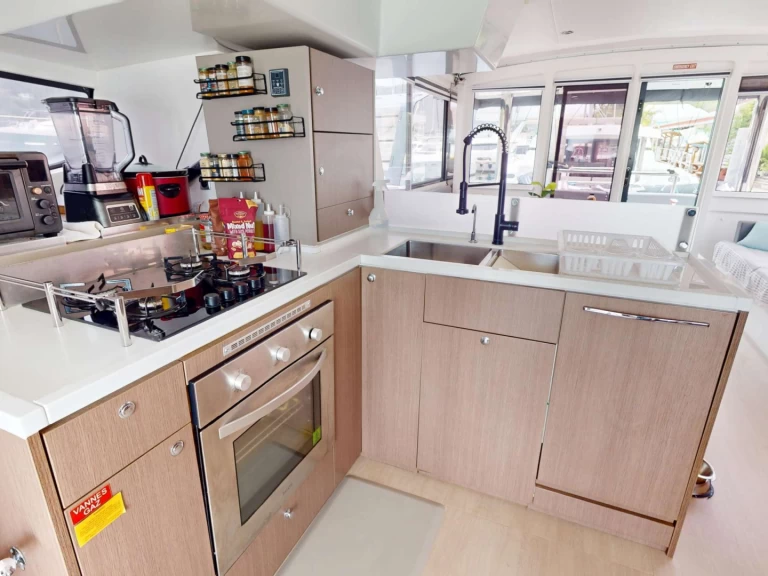 Hyra Lyx yacht med eller utan skeppare Bali Grenadines 