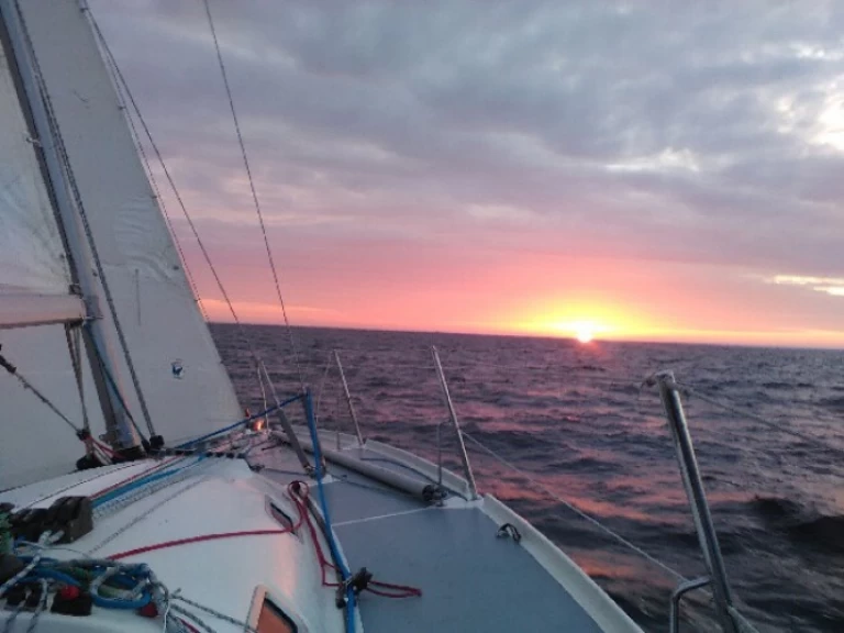 Båtuthyrning 3c-Composites Bongo 9.60 i Loctudy på Samboat 