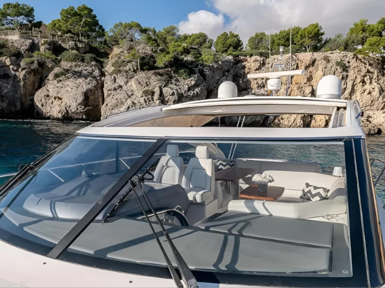 Hyr en Princess Princess V48S Juan-les-Pins 