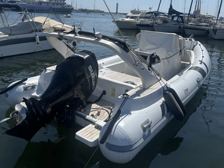 Hyr en Legar 800 Viareggio 