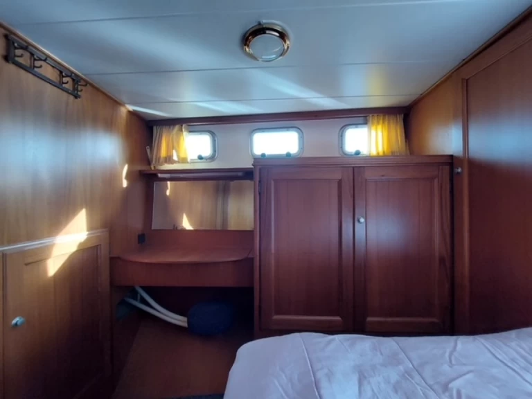 Pedro Marin 30 charter bareboat eller skeppad i Gemeente IJsselstein