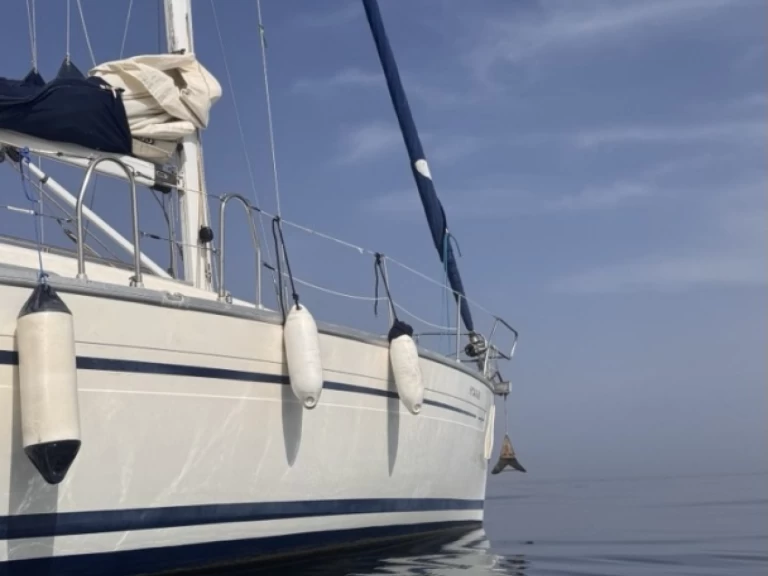 Båtuthyrning Bavaria Bavaria 36 Cruiser i Puerto Deportivo de Lujo en Marbella på Samboat 