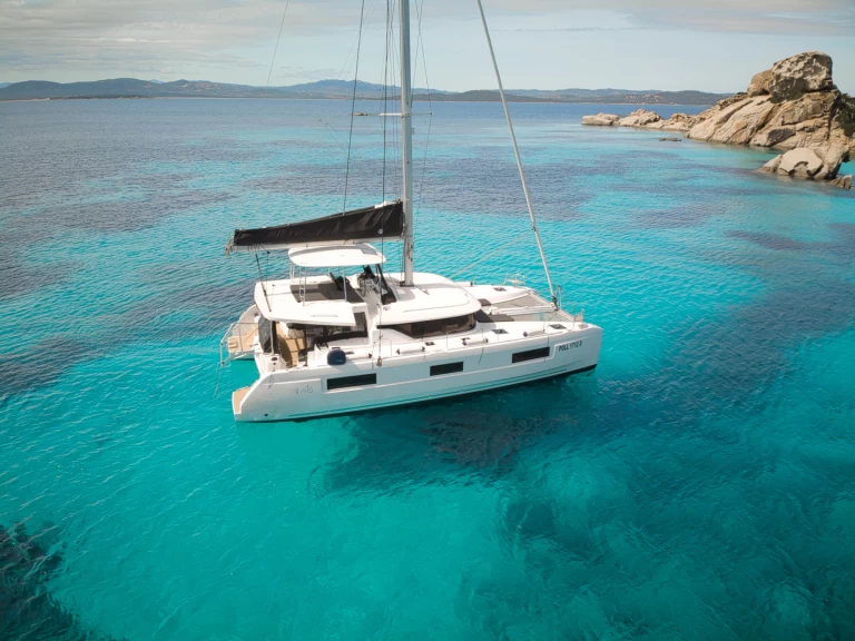 Båtuthyrning Lagoon Lagoon 46 i Porto Pollo på Samboat 