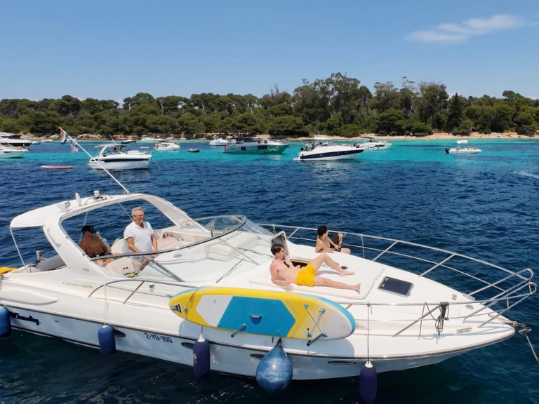 Uthyrning Motorbåt  i Cannes - Windy Grand Mistral 37