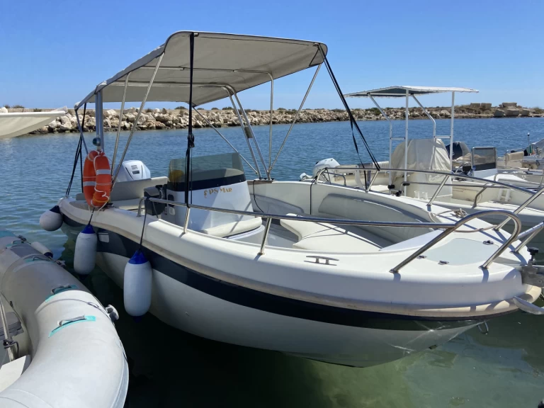 Motorbåt  för uthyrning Marzamemi till det bästa priset 