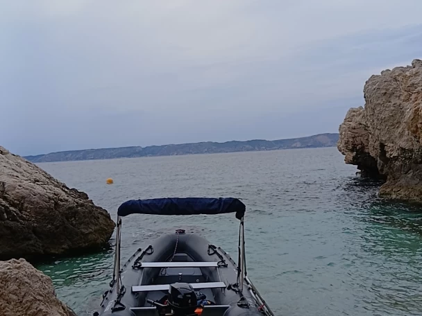 RIB för uthyrning Marseille till det bästa priset 