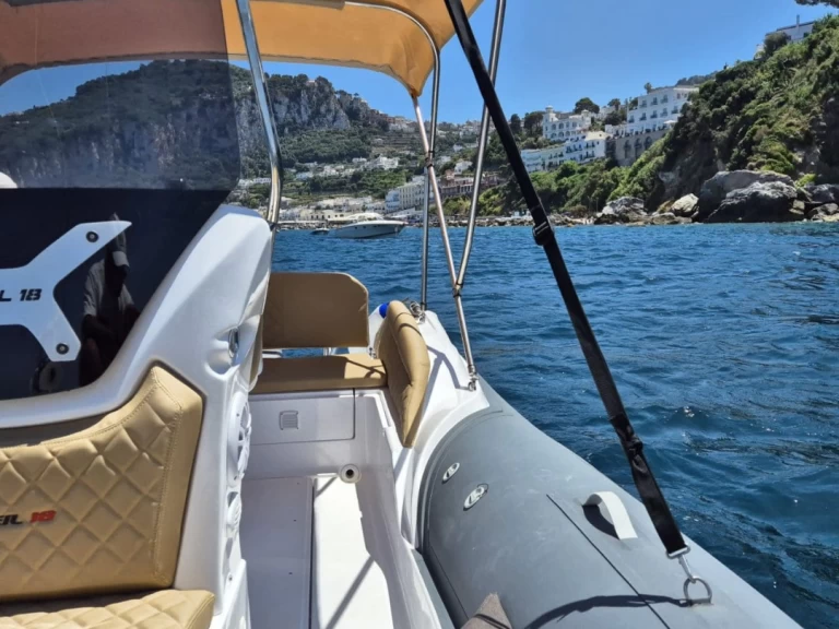 Hyr en Salpa Salpa Soleil 18 Sorrento 