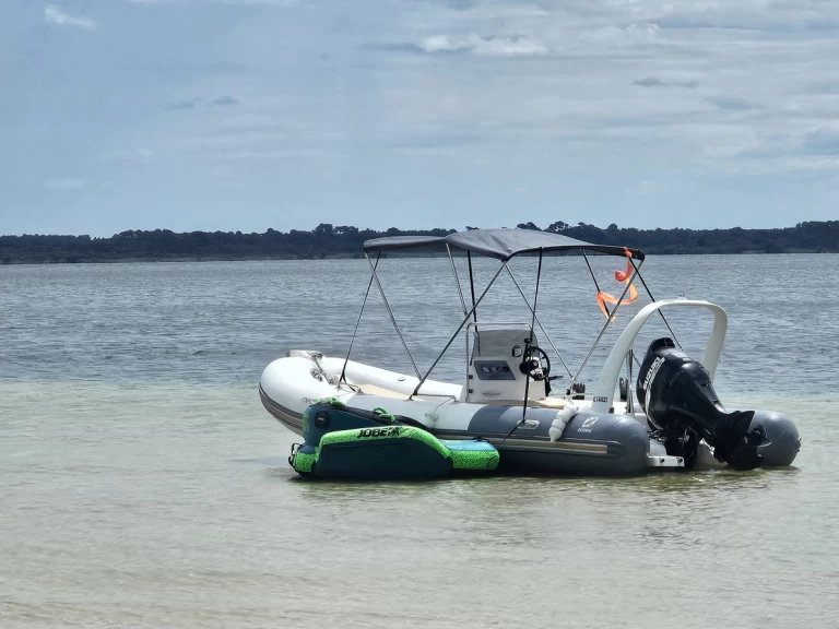 Hyra RIB med eller utan skeppare Zodiac Biscarrosse 