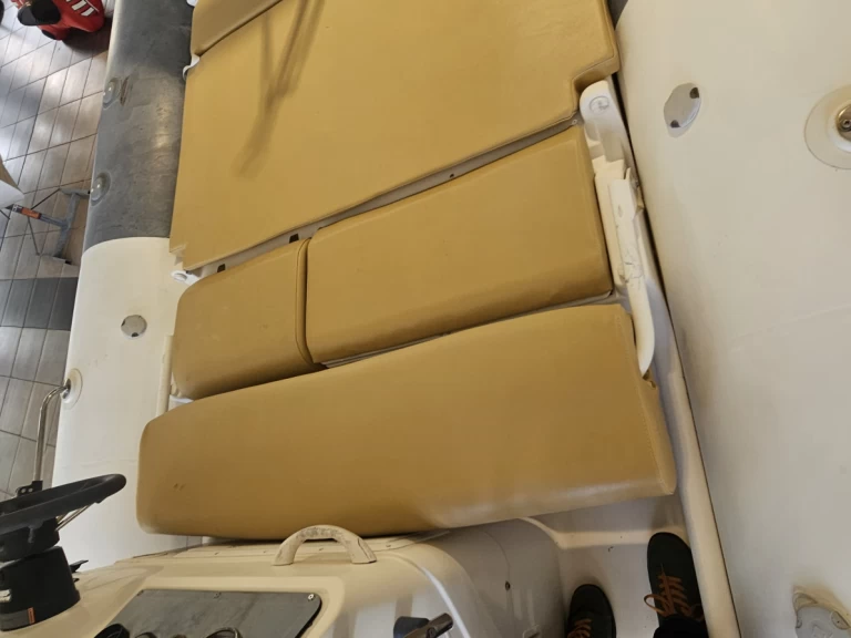 Uthyrning RIB Zodiac med en båtlicens 