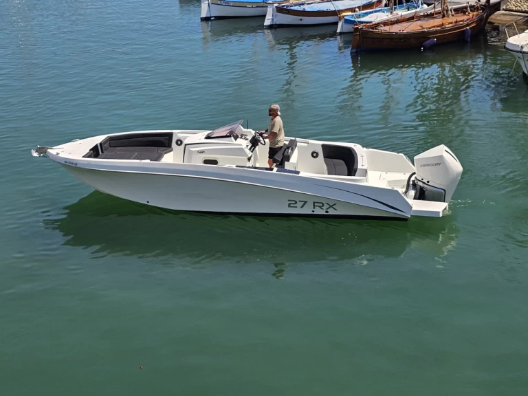 Uthyrning Motorbåt  Pacific Craft med en båtlicens 