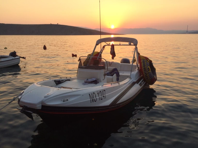 Uthyrning Selce - Zar ZAR 57 Welldeck av Samboat 