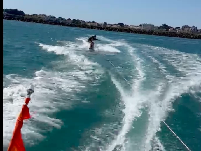Hyra Motorbåt  med eller utan skeppare Jeanneau Saint-Gilles-Croix-de-Vie 