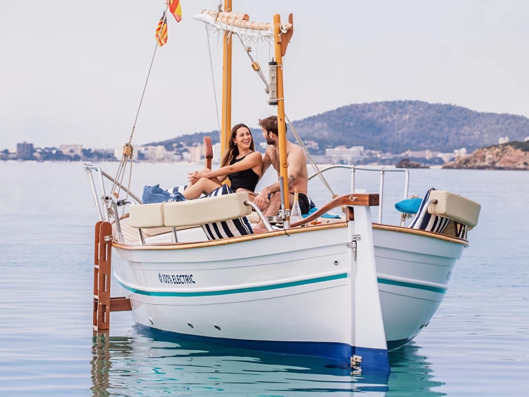 Hyr en medvolt m7 Port d'Alcudia 