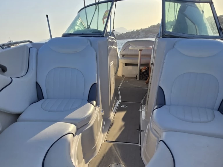 Båtuthyrning Monterey Monterey 268SS i Port d'Alcudia på Samboat 