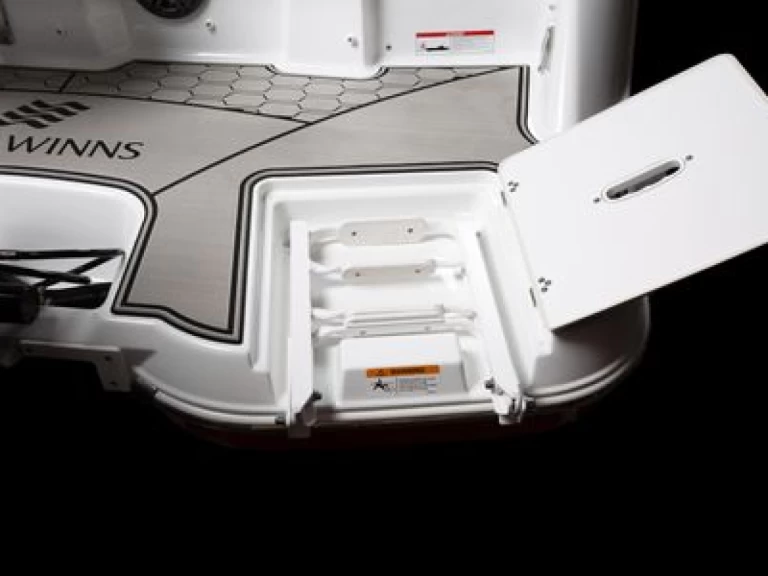 Uthyrning Cannes - Four Winns HD 240 OB av Samboat 