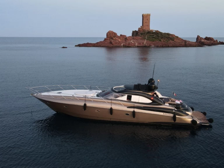 Båtuthyrning Sunseeker Predator 60 i Saint Raphael på Samboat 