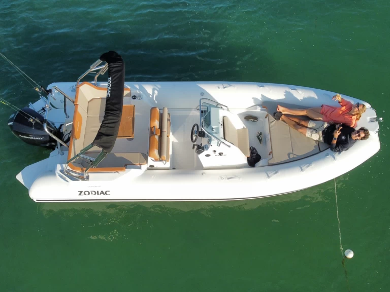 Båtuthyrning Zodiac Medline 6.8 i Arcachon på Samboat 