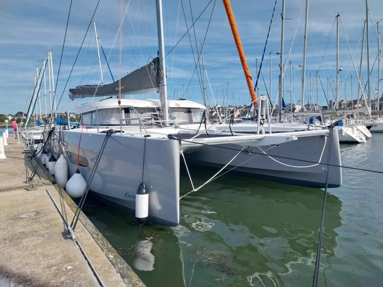 Hyr en Excess Excess 14 Locmiquélic 