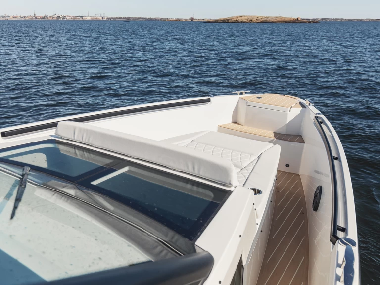 Yacht charter Split  billig Saxdor 320 GTO