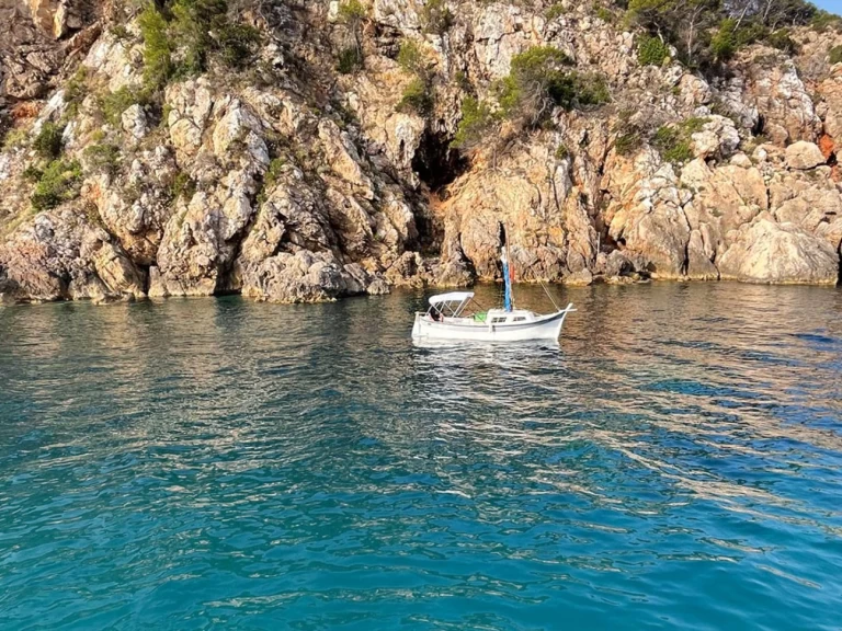 Båtuthyrning Plastic Siller Superpescadou i Portinatx på Samboat 