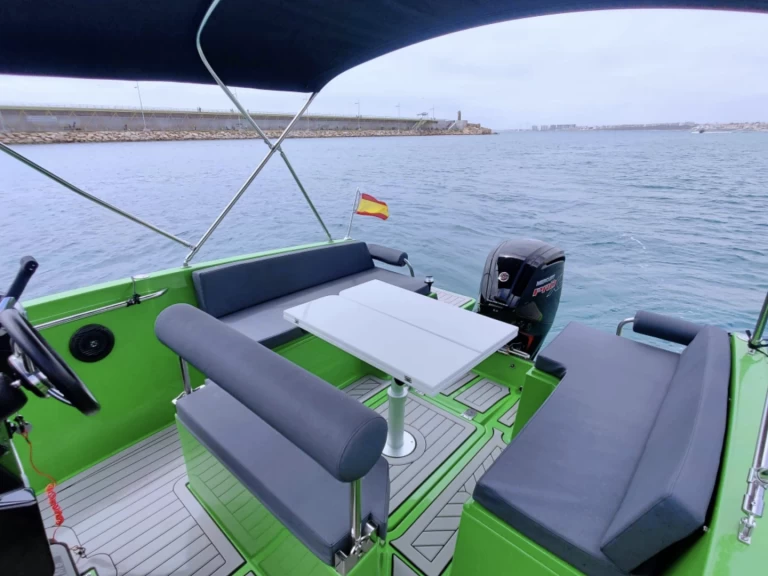 Uthyrning Jet ski Sea-Doo med en båtlicens 