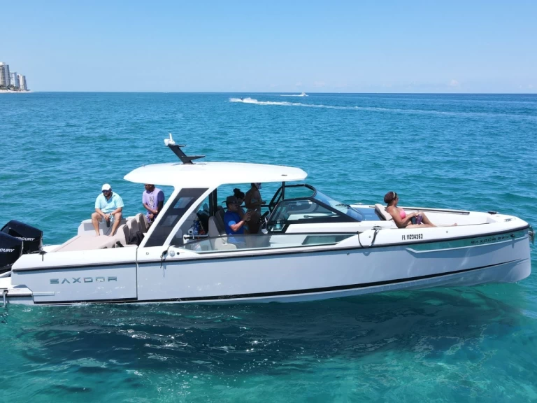 Yacht charter West Palm Beach billig Saxdor 320 GTO