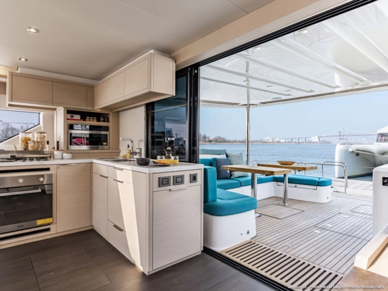 Hyr en Lagoon Lagoon 55 - 4 + 2 cab. Palma de Mallorca 