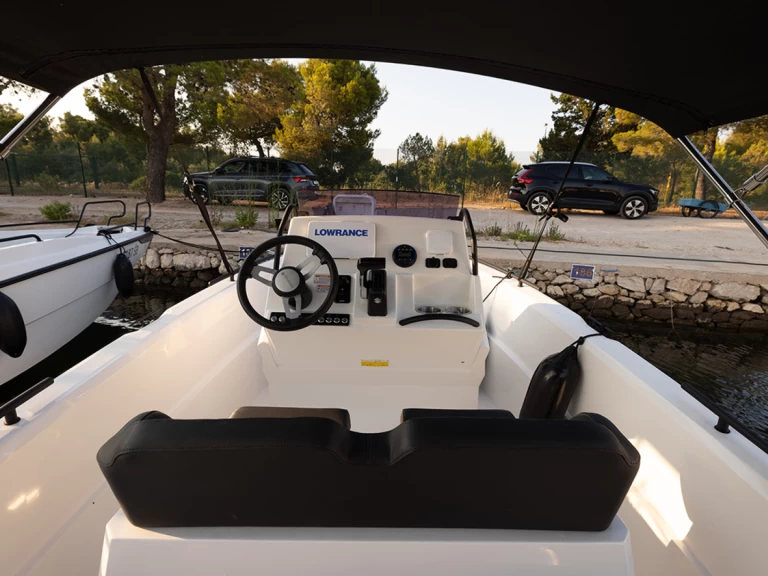 Båtuthyrning Compass Boats Compass 7s i Šibenik  på Samboat 