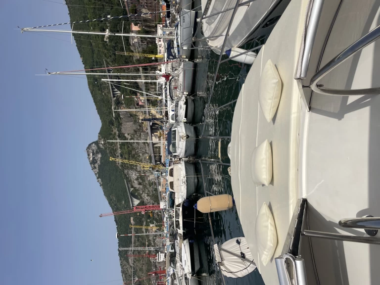 Hyr en Cranchi Zaffiro 34 Salerno 