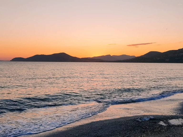 Hyr en Dufour Dufour 485 Grand Large Port de Hyères (St Pierre) 