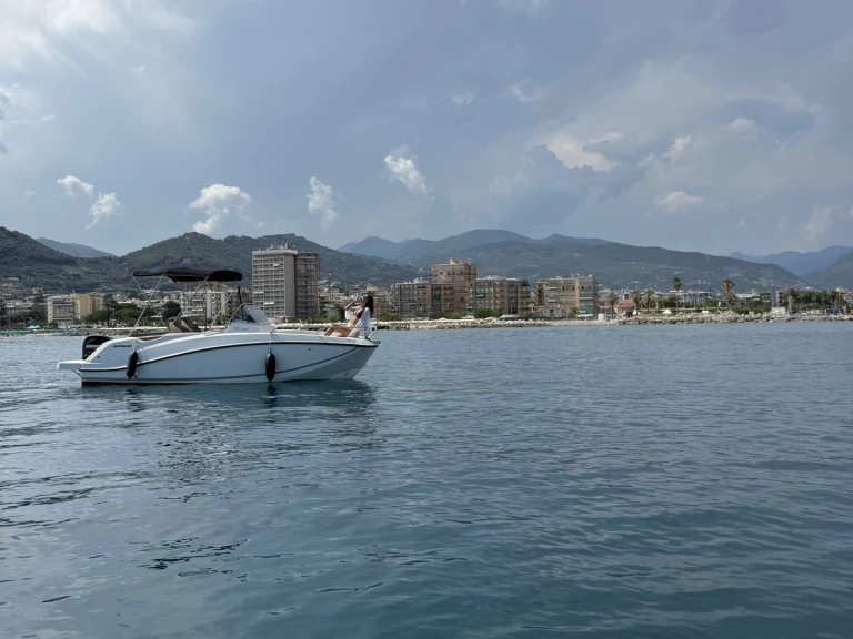 Uthyrning Sanremo - Quicksilver Activ 555 Open av Samboat 