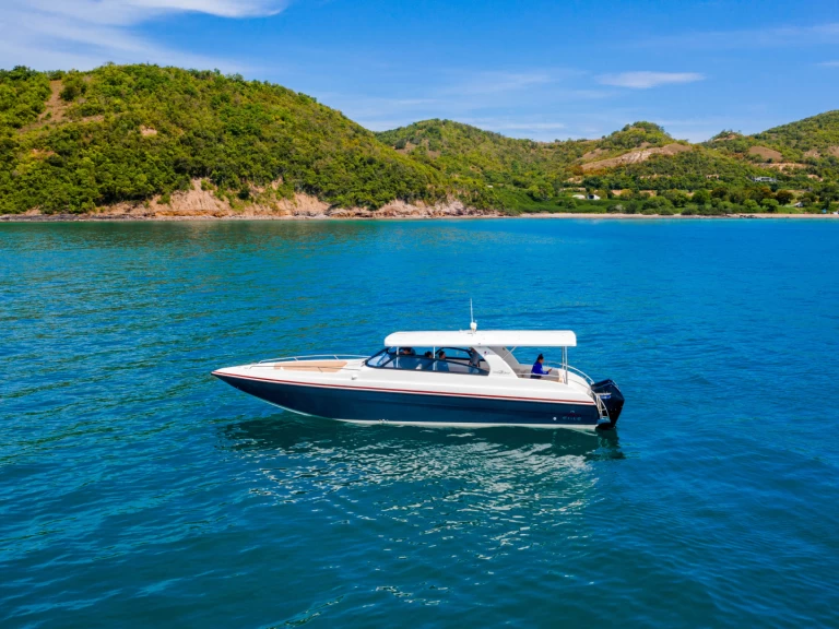 Hyra Motorbåt  med eller utan skeppare SEAT Bo Put 