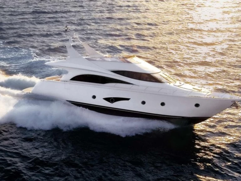 Uthyrning Lyx yacht Marquis med en båtlicens 