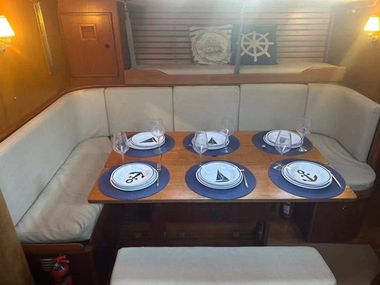 Segelbåt  för uthyrning La Spezia till det bästa priset 