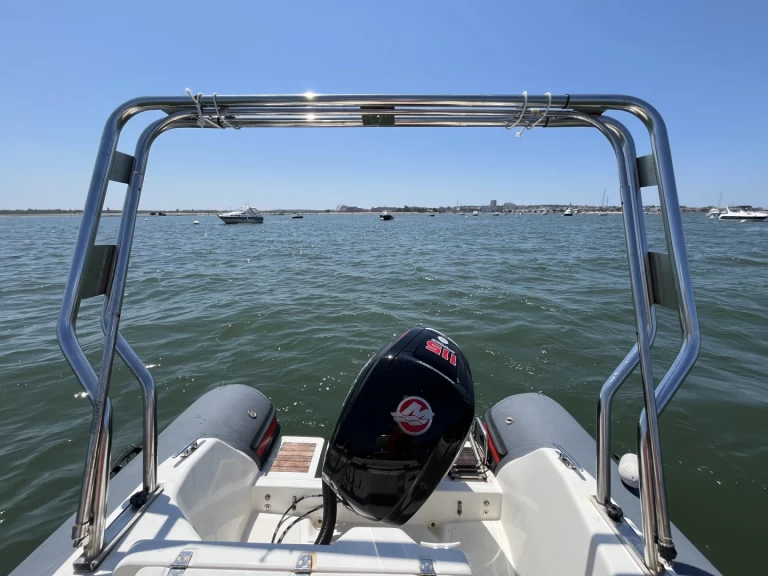 RIB för uthyrning Arcachon till det bästa priset 