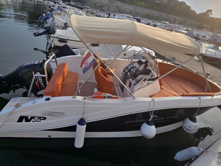 Barracuda Barracuda 545 charter bareboat eller skeppad i Zadar