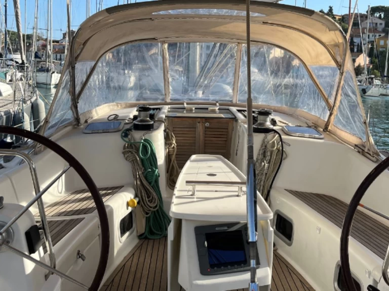 Segelbåt  för uthyrning Hyeres till det bästa priset 