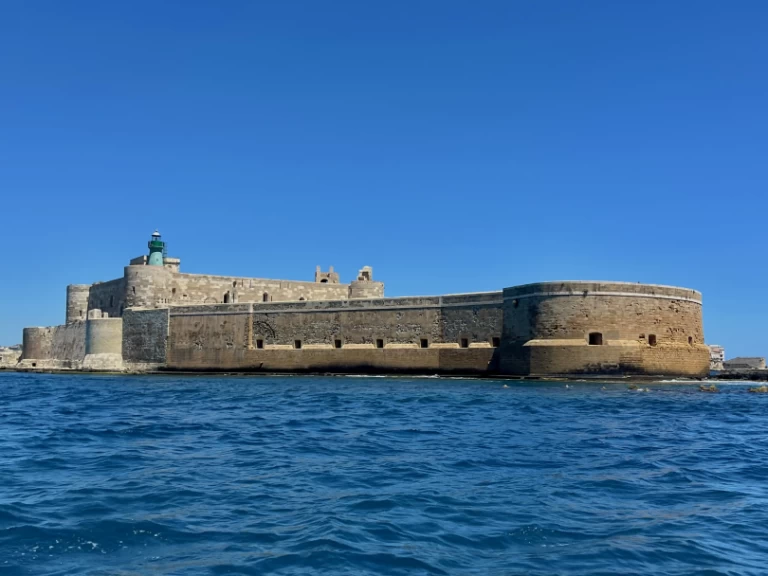 Yacht charter Siracusa billig Open 510