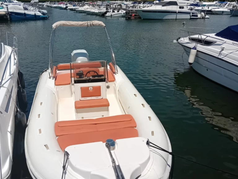 Hyra RIB med eller utan skeppare Gommoni Port de Cannes Marina 