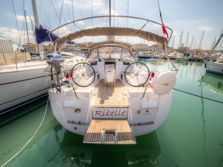 Uthyrning San Vincenzo - Jeanneau Sun Odyssey 439 av Samboat 