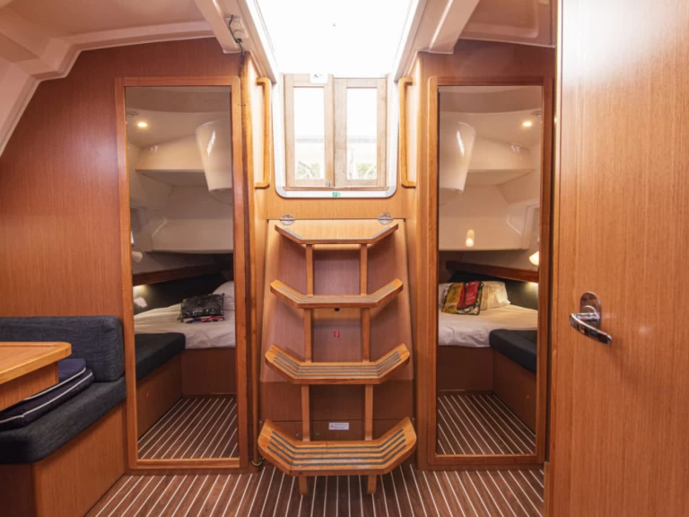 Uthyrning Segelbåt  i San Vincenzo - Bavaria Cruiser 41