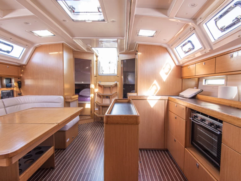 Uthyrning San Vincenzo - Bavaria Cruiser 46 av Samboat 